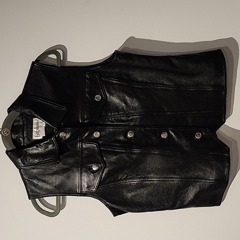 Vintage Bagatelle Black Leather Vest with Breast Pockets.  M